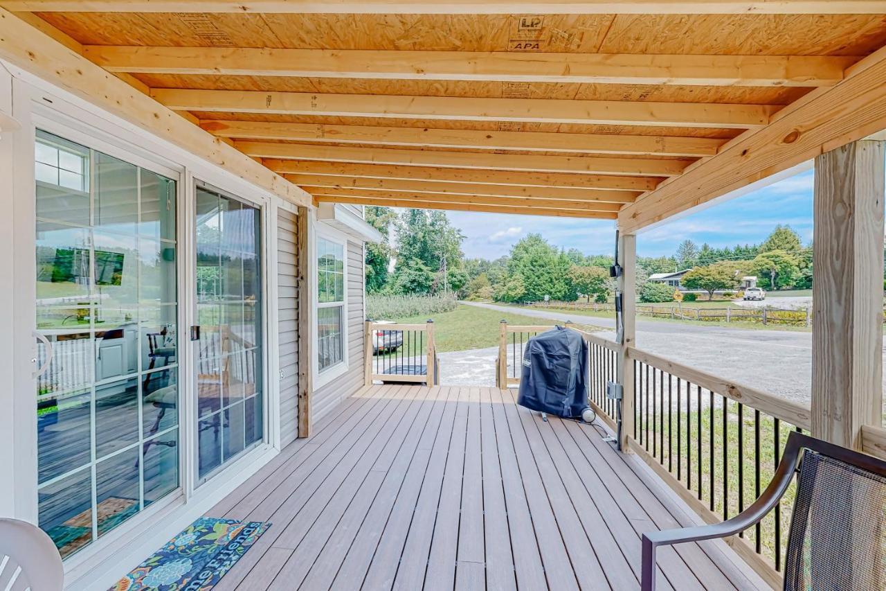 Tiny Charmer Hendersonville Exterior photo